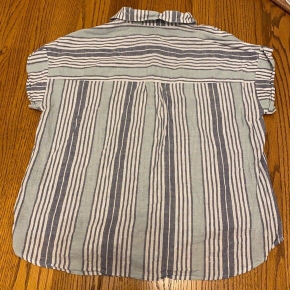 Sanctuary Striped Cuff Sleeved Tie Off Button Down Shirt - Picture 5 of 11